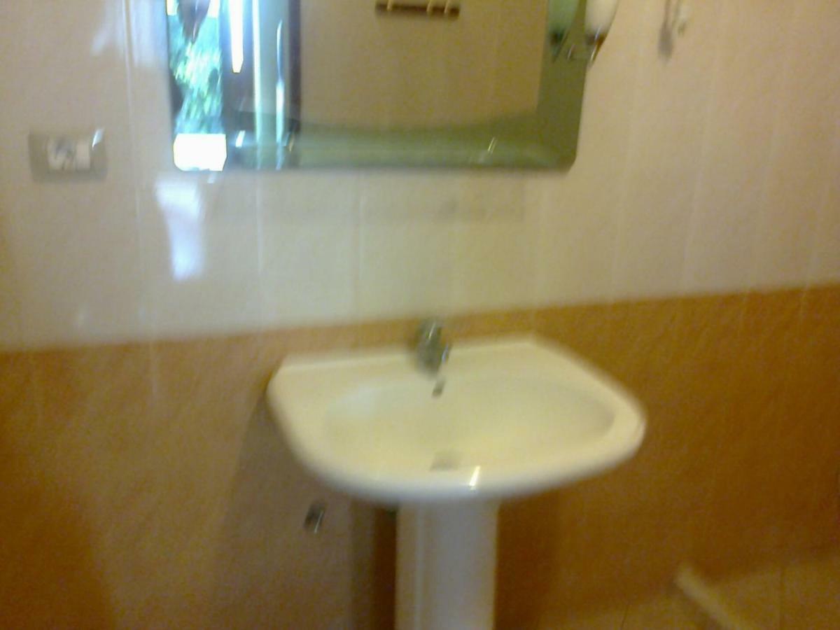 Mullaj Guest House Vlorë Εξωτερικό φωτογραφία